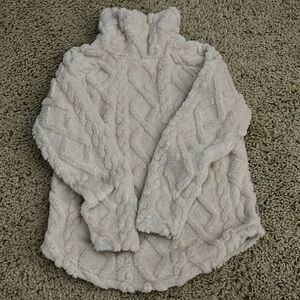 Eddie Bauer small cream Sherpa